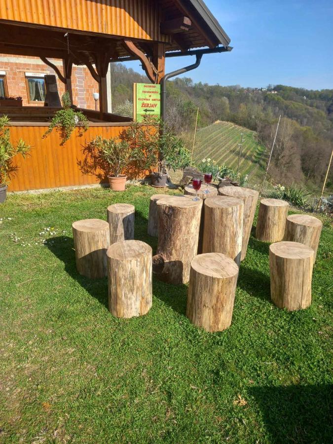 Turisticno - Izletniska Kmetija Zerjav Vakantieboerderij